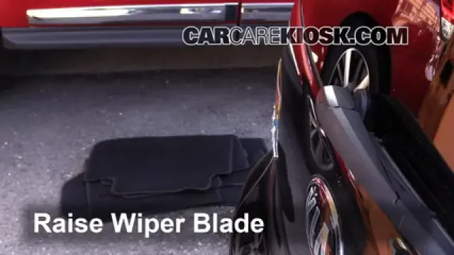2014 Kia Soul ! 2.0L 4 Cyl. Windshield Wiper Blade (Rear) Replace Wiper Blade
